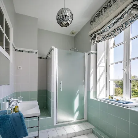 Manoir De Bel ébat 3* Crossac