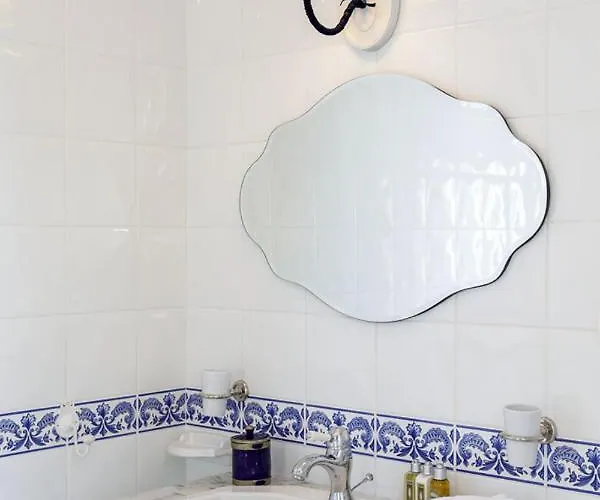 Manoir De Bel ébat 3*